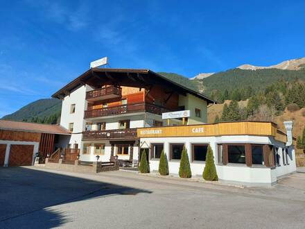 Wohnhaus mit Café/Restaurant „Dorfstüberl“ in Lähn bei Bichlbach zu verkaufen