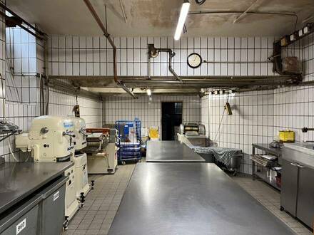 vollständig eingerichtete Bäckerei - auch als Produktionsstandort für Catering, Lieferküchen uvm. geeignet