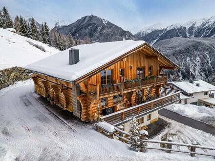 Einzigartiges Blockhaus Chalet in malerischer Berglage