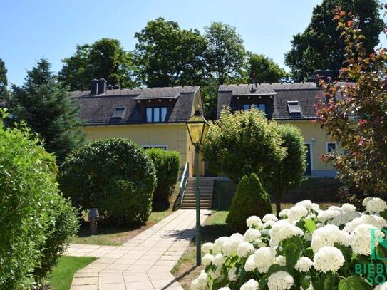 Elegantes Reihenhaus mit Garten beim Lainzer Platz´l