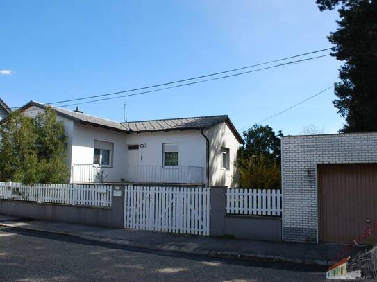 Bungalow in Deutsch Wagram mit großem Grund