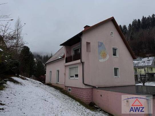 Leistbares Zweifamilienhaus mit Sanierungsbedarf!