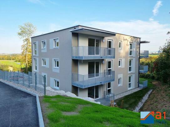 Schöne 2- Zimmerwohnung mit Balkon und Parkplatz!