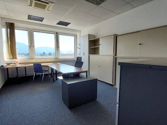 Modernes Büro mit Panoramablick in Maxglan mieten