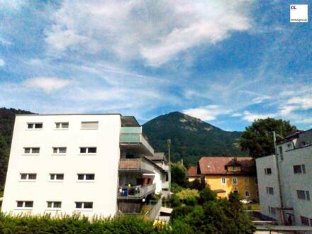 Wohnung mit Balkon und schönem Gaisbergblick - 3 1/2 Zimmer, zentral gelegen, Parkplatz inkludiert! Ruhige Lage in Pars…