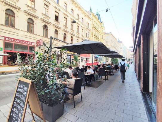 LAGER in der Neubaugasse - Zugang über Treppen in den Keller