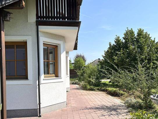 Gediegenes Landhaus mit 2 Wohneinheiten