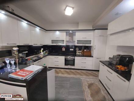 Kein Treppensteigen mehr!! Großzügiger Bungalow!!