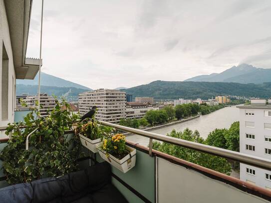 Moderne 2,5 Zimmer-Dachgeschosswohnung in Bestlage von Innsbruck