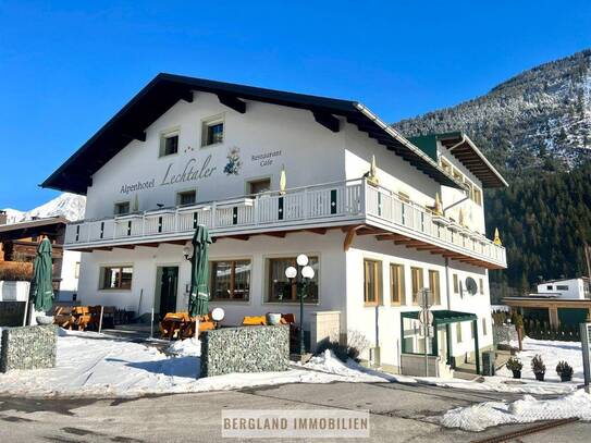 Ideal für Junggastronomen - renovierte 28-Betten Pension/Hotel im Lechtal zu verkaufen.