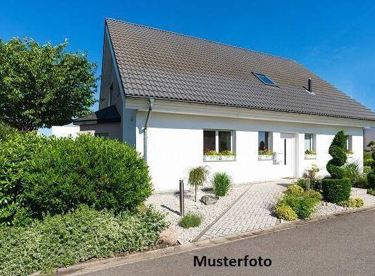 +++ Sehr gepflegtes 2-Familienhaus mit Garten und Terrasse +++