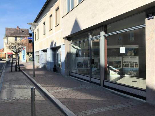 NEUER PREIS ! Geschäftslokal Zentrum St.Andrä Nettomiete 480,--für 105 m2 !