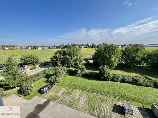 Helle 3-Zimmerwohnung mit Grünblick und Autostellplatz - Neuguntramsdorf