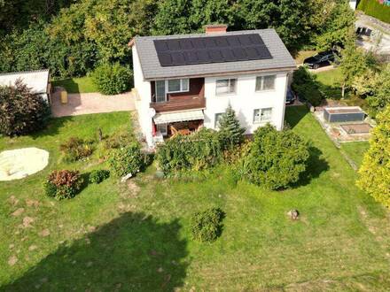Traumhaftes, kernsaniertes Einfamilienhaus in Wölfnitz: Energieeffizienz trifft zeitlosen Charme