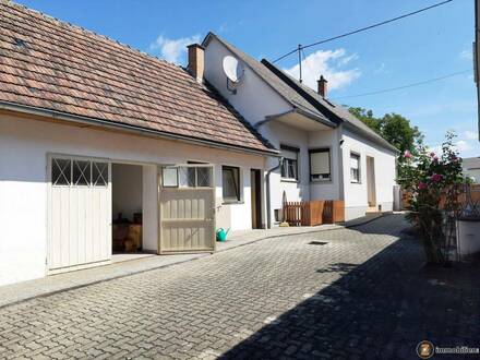 Kleinzicken: Landhaus mit schönem Stadl