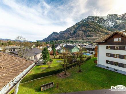 BERGBLICK: 3-Zimmer-Wohnung mit Balkon in Ruhelage Fürstenbrunn