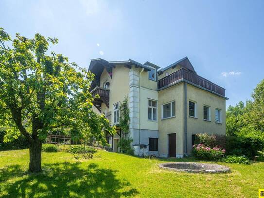 ALTBAUVILLA in exklusiver Lage am Heuberg, Traumgrundstück mit Aussicht