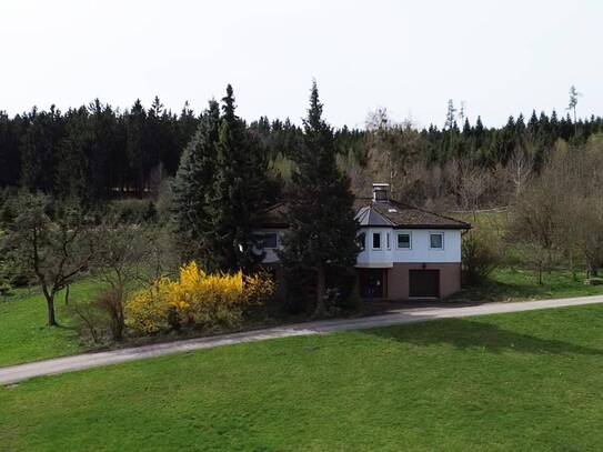 Idyllischer Landsitz in Münichreith – Großzügiges Anwesen mit weitläufigem Garten!