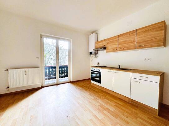 Wohnen in der Natur: Wohnung mit 42,93 m² (Top 7), Parkplatz, Kellerabteil und Balkon in Payerbach.