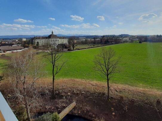 TRAUMWOHNUNG mit Weitblick - luxuriöses Penthouse in TOP Lage