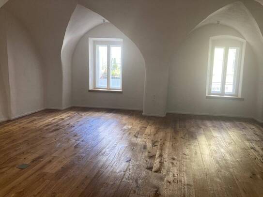 Hauptplatz Graz - Repräsentatives Altbau- Innenstadtbüro zur Miete