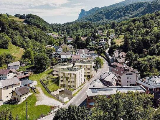 Zentrale 2-Zi.-Wohnung mit Aufzug und Tiefgarage