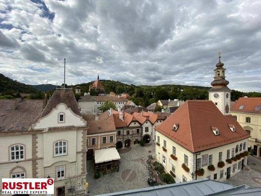 Klimatisiertes Büro mit Terrasse und Rundumblick