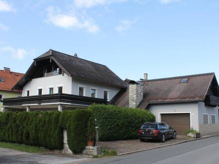 CHARMANTES LANDHAUS MIT VIEL PLATZ FÜR IHRE FAMILIE!