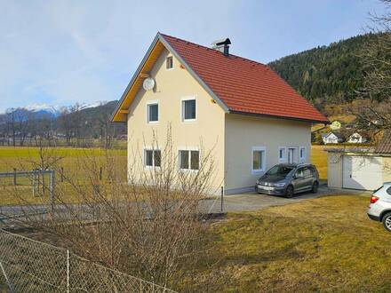 Liebevoll saniertes Haus mit Garten, Garage und moderner Ausstattung - Miete!