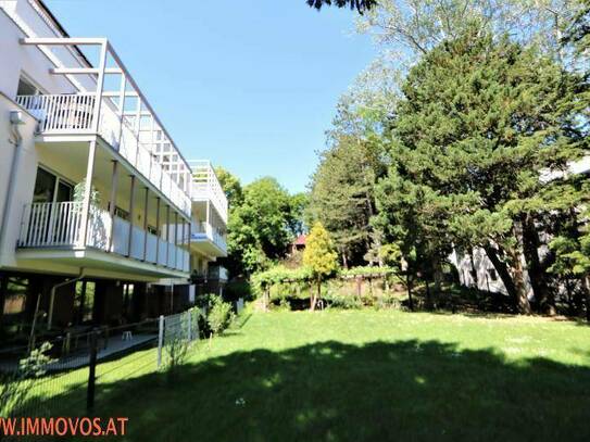 Toplage Kaasgraben: 4 Zimmer Wohnung mit 2 Terassen ++ Perfect calm family home with 3 bedrooms + 2 balconies + garage