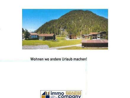 Lechtal: Mehrfamilienhaus mit Einliegerwohnung, Garten, Neubau, schlüsselfertig uvm. Kaufpreis Euro 589.000,-- zu verka…