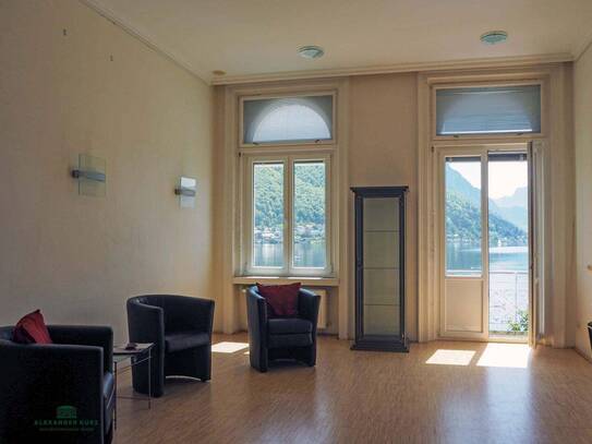 Exklusive Arztpraxis / Büro in historischem Gebäude an der Seepromenade in Gmunden