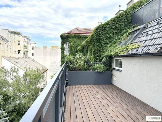 Grünruhelage nahe Belvedere! Luxuriöse 3-Zimmer-Erstbezug-Dachgeschoss-Wohnung mit zwei Balkonen in historischem Gebäude