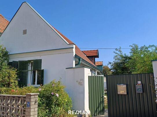 Traditionelles burgenländisches Haus mit Gemeinschaftshof in Siegendorf