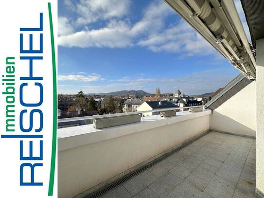 Dachgeschoss Maisonettewohnung mit 2 Terrassen und Blick ins Grüne - nahe Riverside