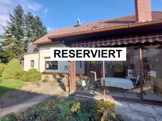 Einfamilienhaus mit ebenem Garten in zentraler Lage von Eichgraben