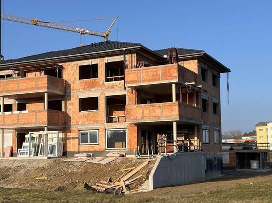 Neubau Gartenwohnungwohnung mit schöner Aussicht in Atzbach