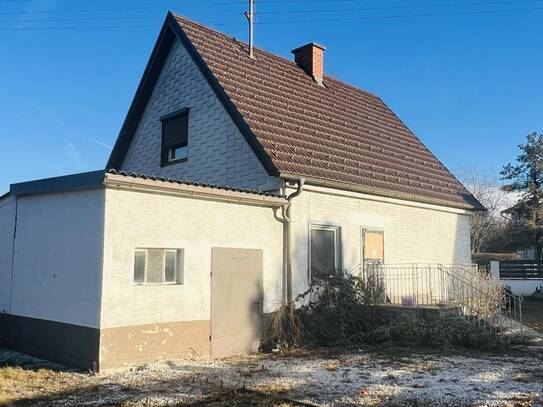 Haus mit Sanierungsbedarf - großes Grundstück - Zeltweg