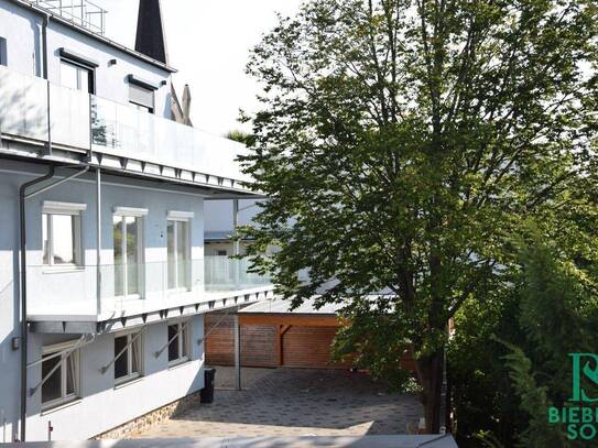 Wohnen im historischen Ambiente - Charmante Maisonette mit großem Südbalkon - Erstbezug nach Sanierung