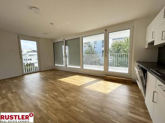 ** Mietfrei im Dezember - 3 Zimmer Wohnung mit 15m² Loggia ab sofort verfügbar