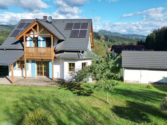 Grünes Paradies nahe Graz: Einladendes Zuhause mit nachhaltiger Energie und Naturverbundenheit