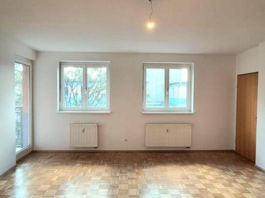 Helle 2-Zimmer-Wohnung mit Loggia - Provisionsfrei!