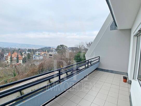 Eck-Reihenhaus mit Garten, Terrasse und Garage, absolute Grünruhelage