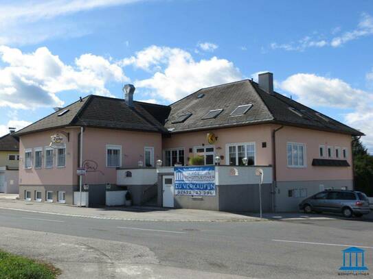 Café-Restaurant mit Wohnung