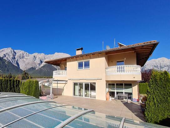 Großzügiges Einfamilienhaus mit Garten & Pool am Mieminger Sonnenplateau