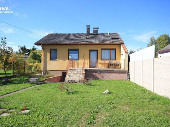 KLEINES EINFAMILIENHAUS MIT 3 ZIMMER UND GARAGE