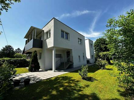 ***KAUFPREISREDUZIERUNG UM € 100.000,00*** Mehrfamilienhaus (3 getrennte Wohneinheiten) mit wunderschönem Garten