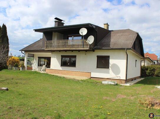 Bad Tatzmannsdorf: Zweifamilienhaus in Traumlage
