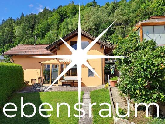 Gemütliches Eigenheim mit großem Carport. Wintergarten inklusive tollem Ausblick.