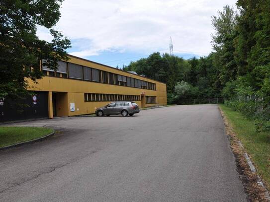 Der Standort für ihr Unternehmen - kleine Bürofläche im 1. OG in Meiningen